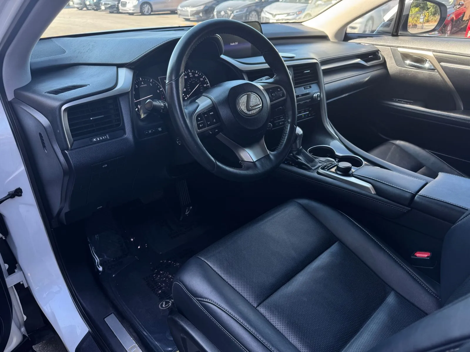 Lexus RX photo 10
