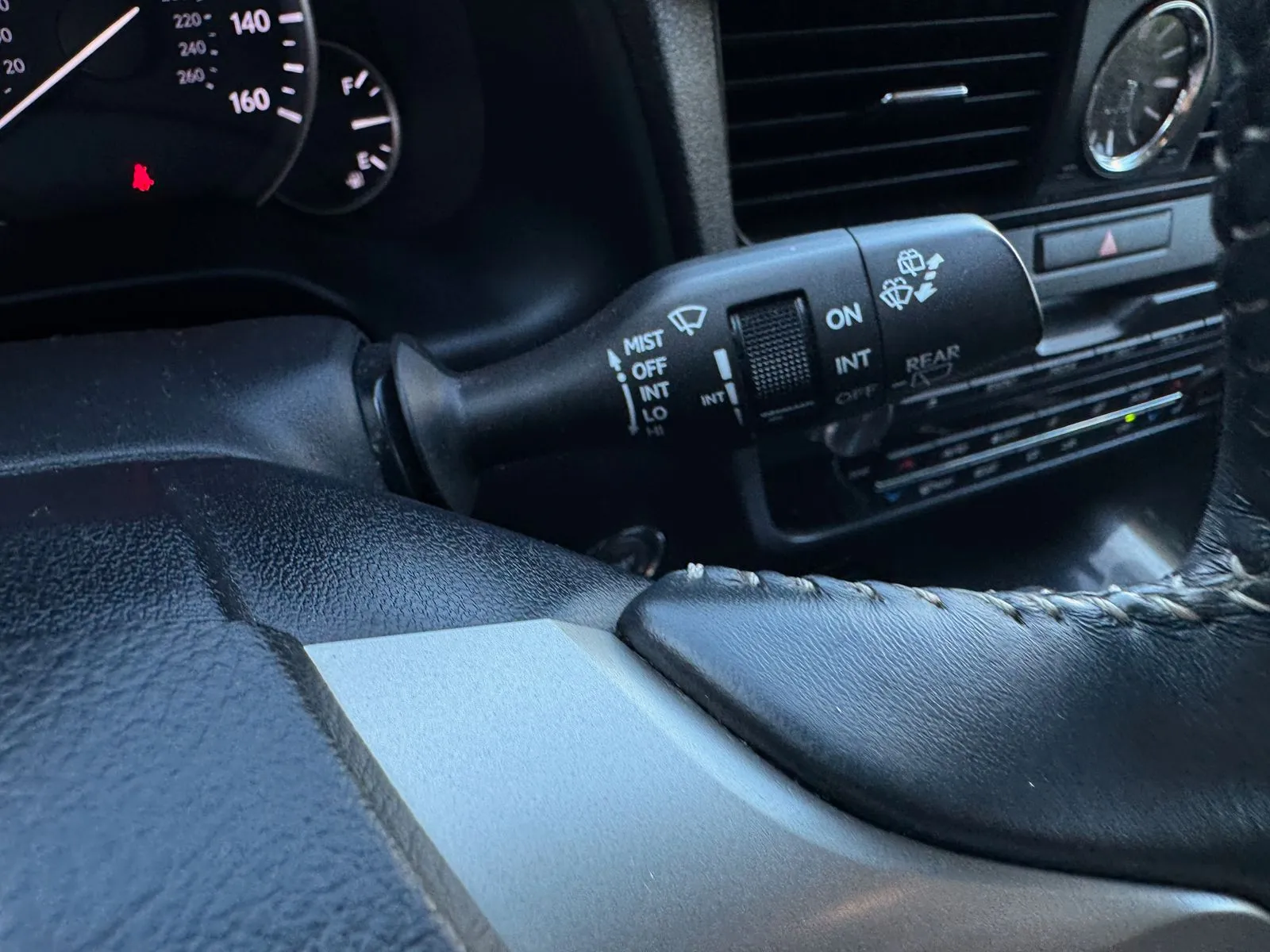 Lexus RX photo 34