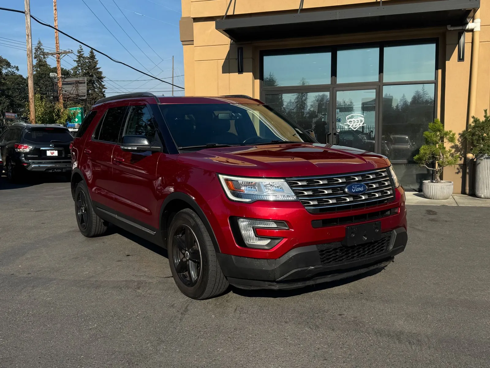 Red 2017 Ford Explorer XLT for sale in Lakewood, WA