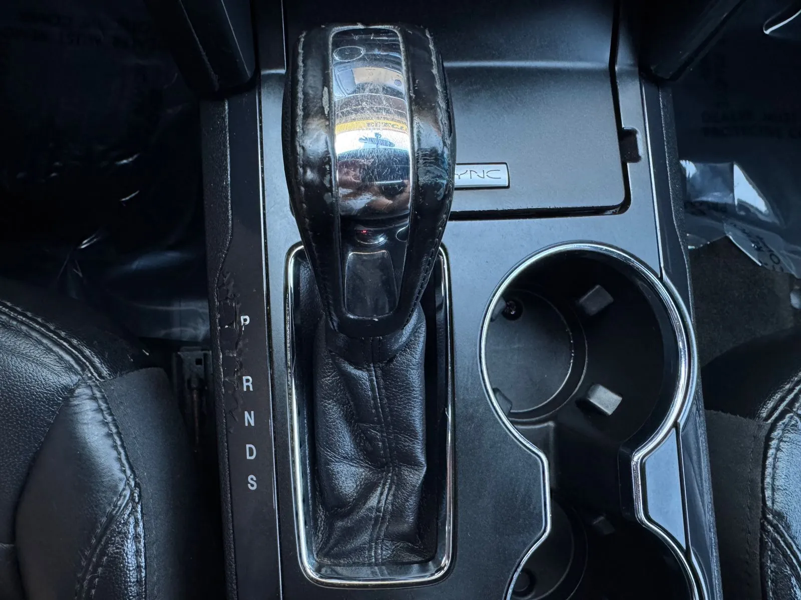 Ford Explorer photo 28