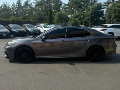 More photos of 2022 Toyota Camry SE at 9999 Auto Center, WA