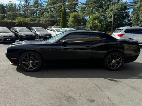 More photos of 2018 Dodge Challenger SXT at 9999 Auto Center, WA