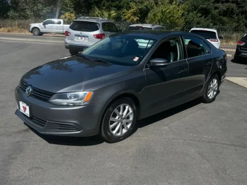 Another view of 2014 Volkswagen Jetta 1.8T SE for sale in Lakewood, WA at 9999 Auto Center