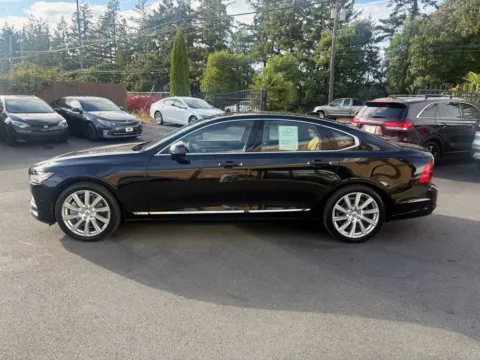 More photos of 2017 Volvo S90 T6 Inscription at 9999 Auto Center, WA