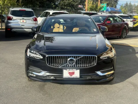 Photos of 2017 Volvo S90 T6 Inscription for sale in Lakewood, WA at 9999 Auto Center