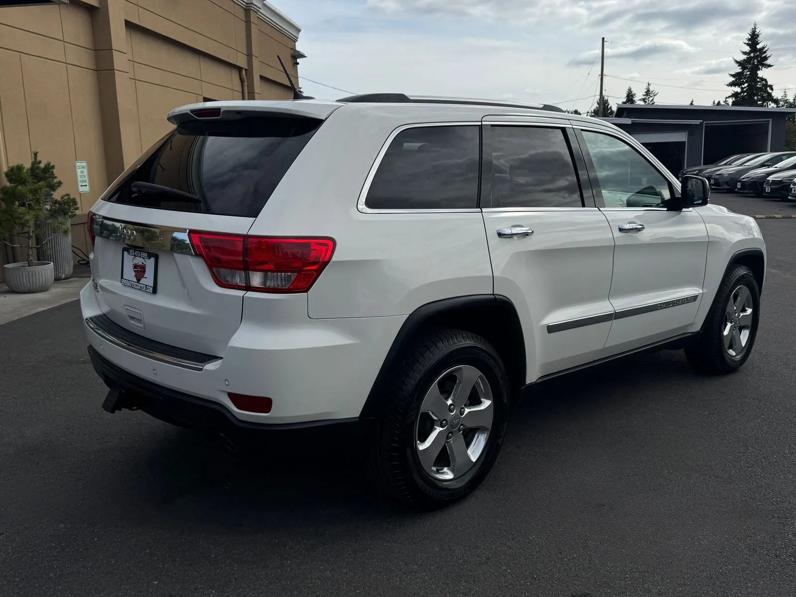 Jeep Grand Cherokee photo 7