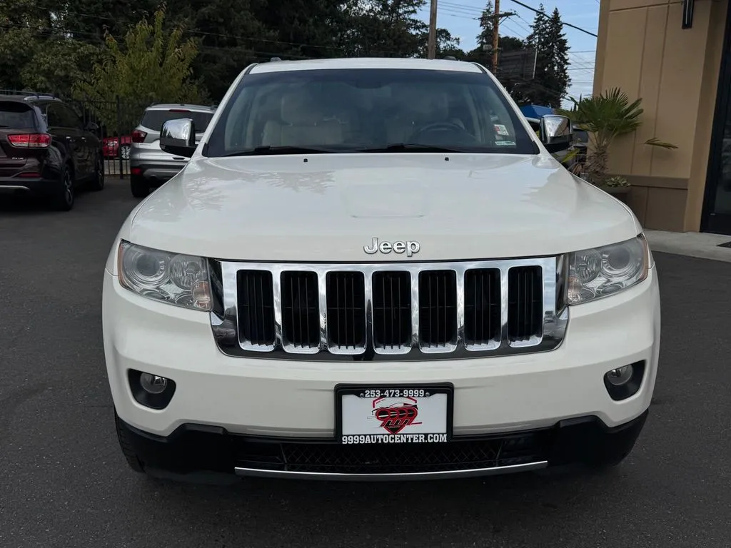 Jeep Grand Cherokee photo 2
