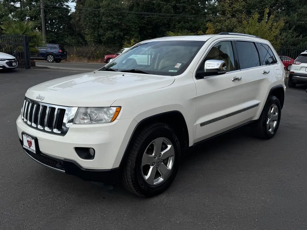 Jeep Grand Cherokee photo 3