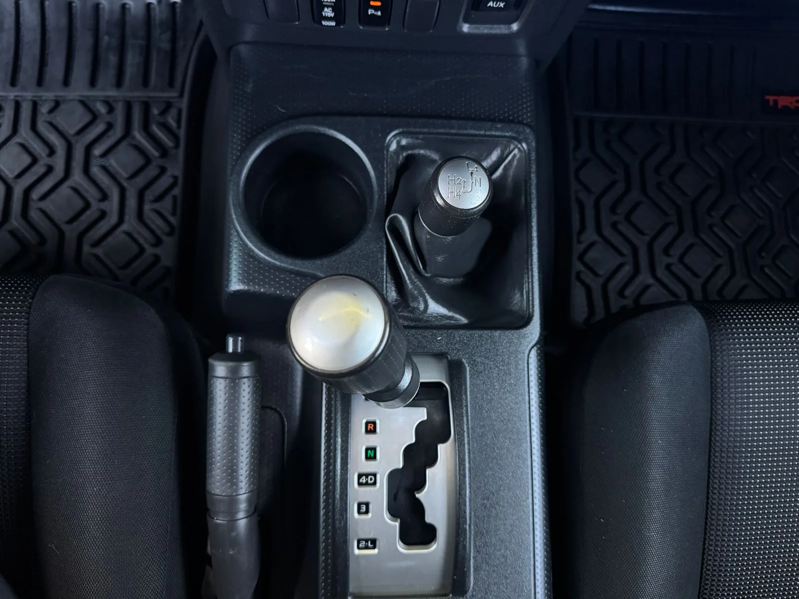 Toyota FJ Cruiser photo 27
