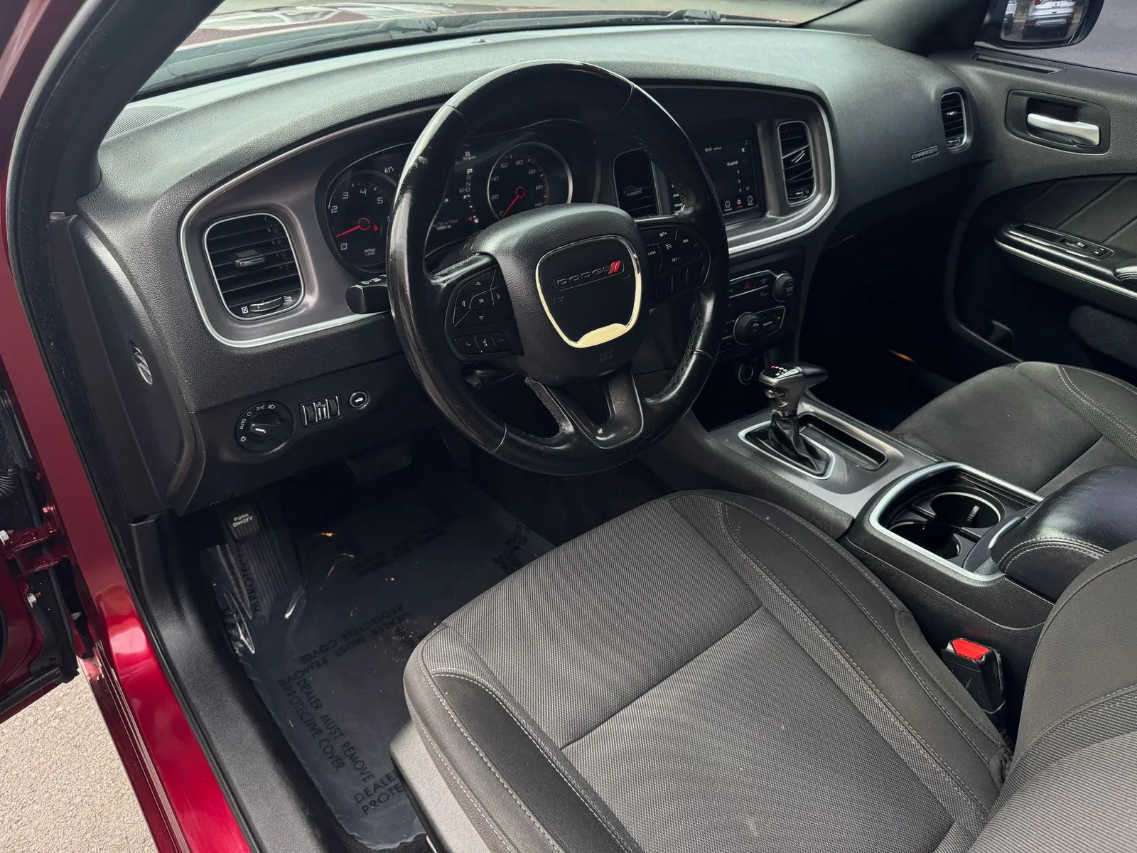 Dodge Charger photo 10