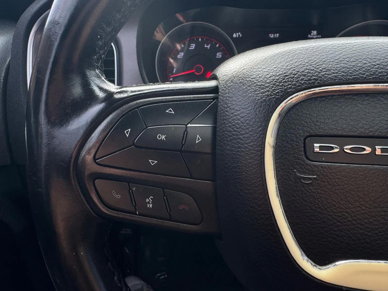 Dodge Charger photo 32