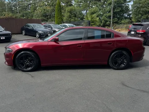 More photos of 2020 Dodge Charger SXT at 9999 Auto Center, WA