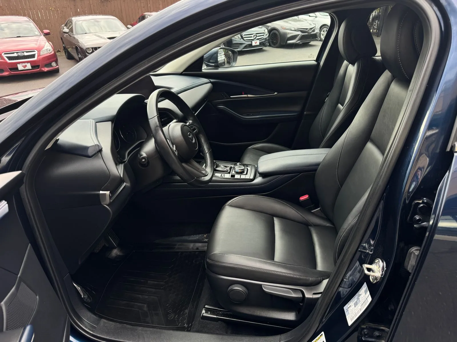Mazda CX-30 photo 9