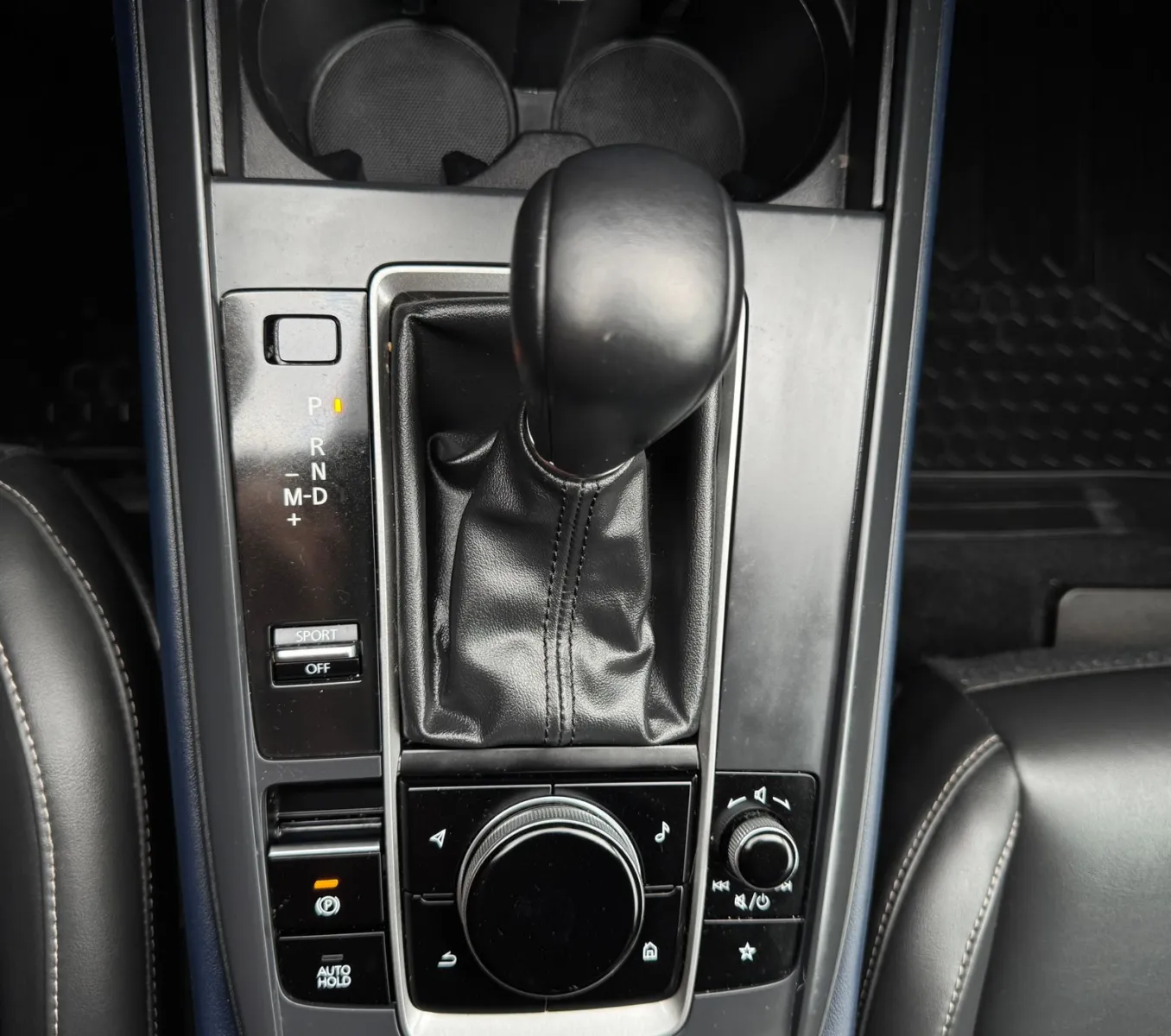 Mazda CX-30 photo 26