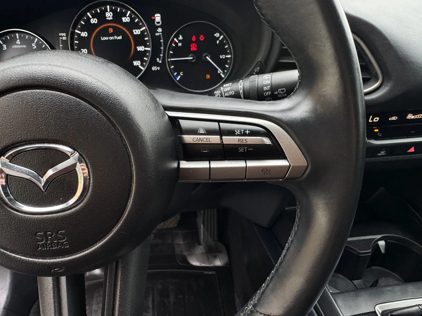 Mazda CX-30 photo 30