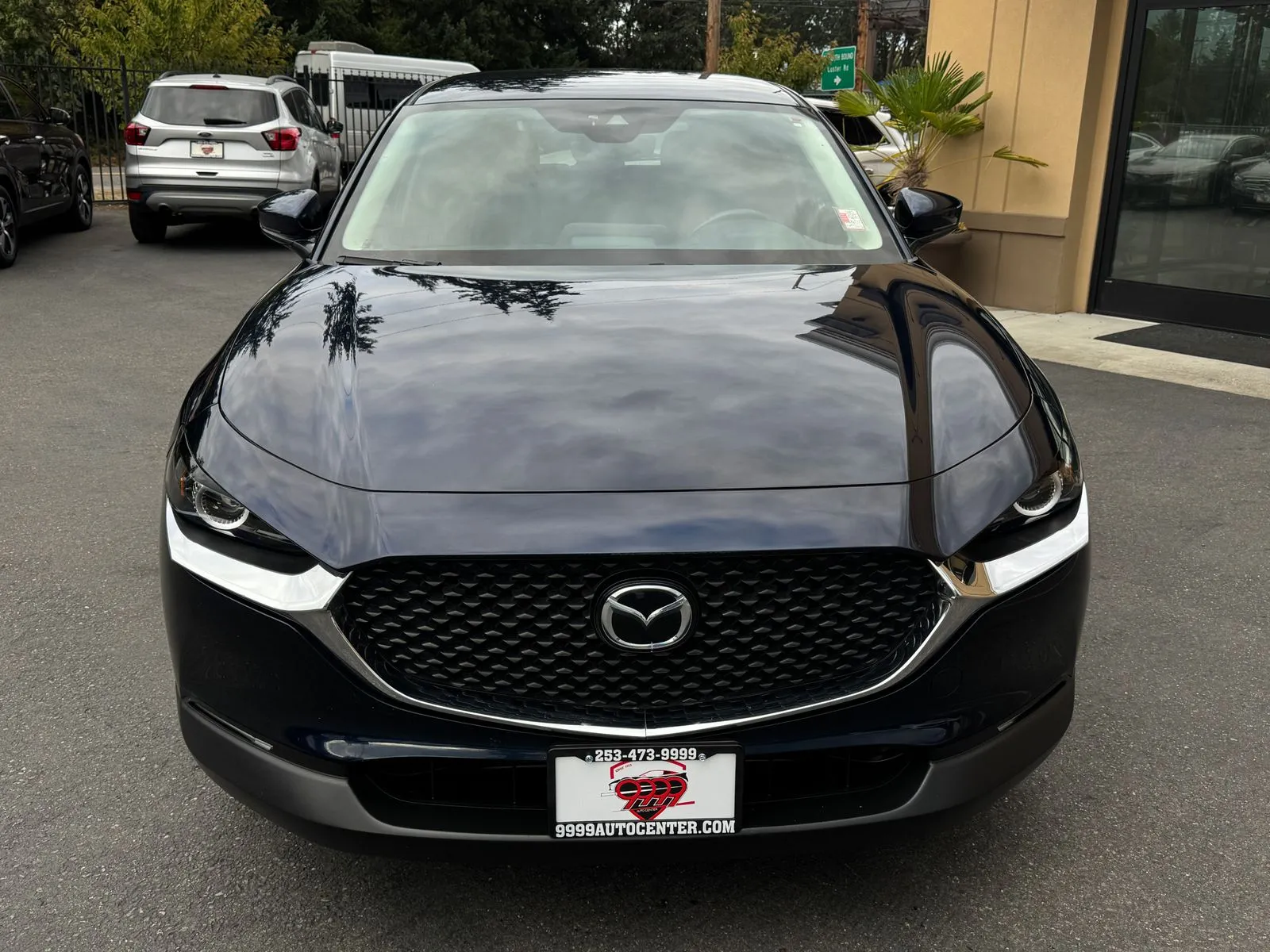 Mazda CX-30 photo 2