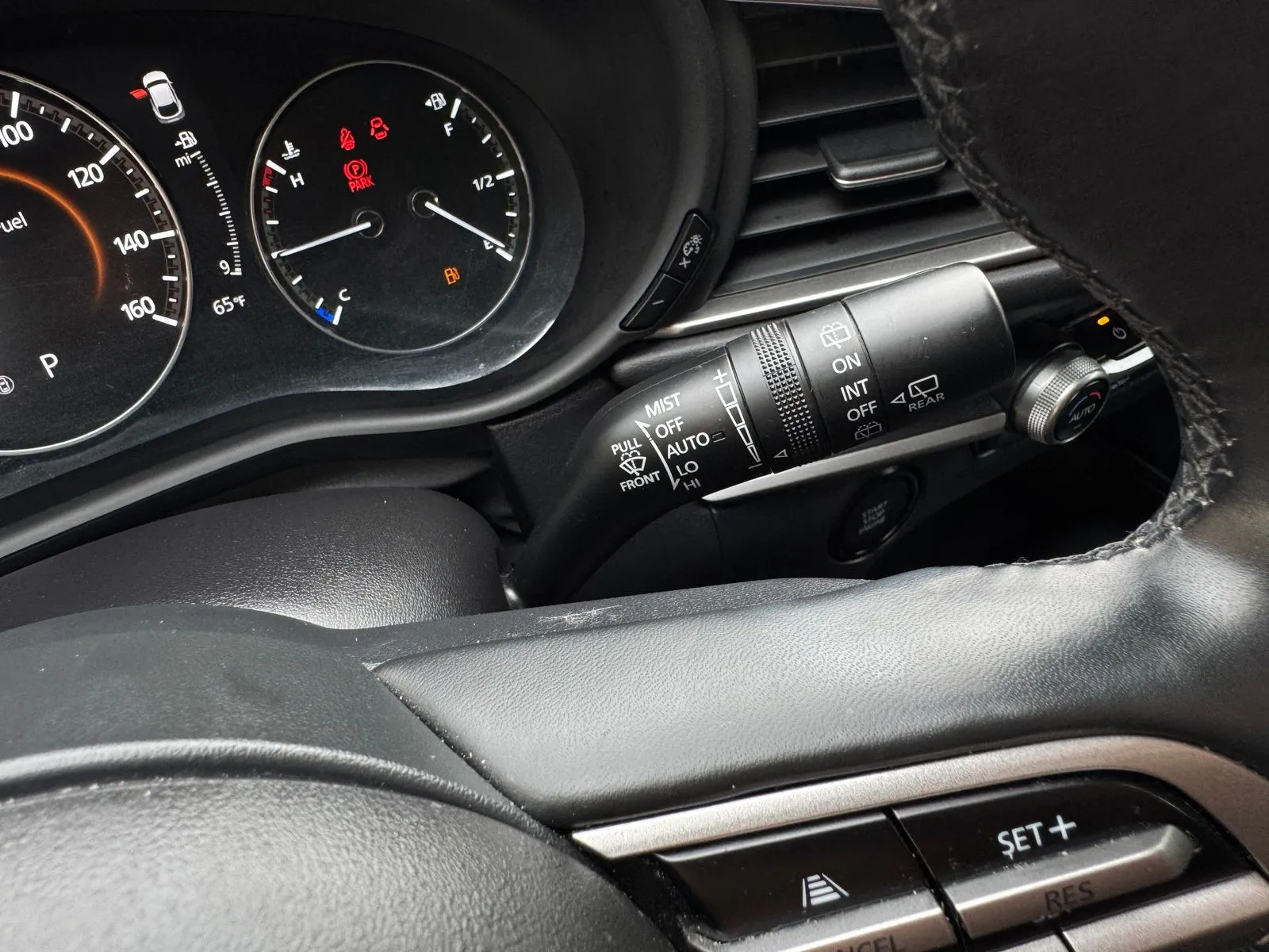 Mazda CX-30 photo 32
