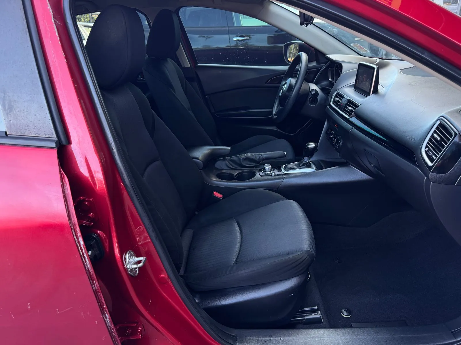 Mazda Mazda3 photo 19