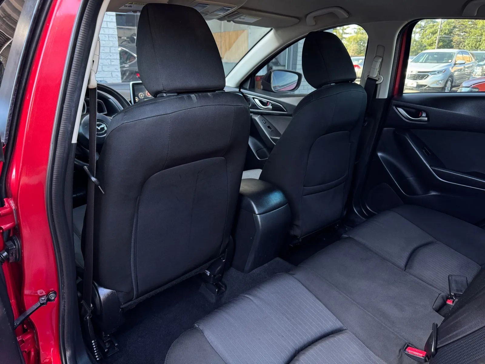 Mazda Mazda3 photo 14