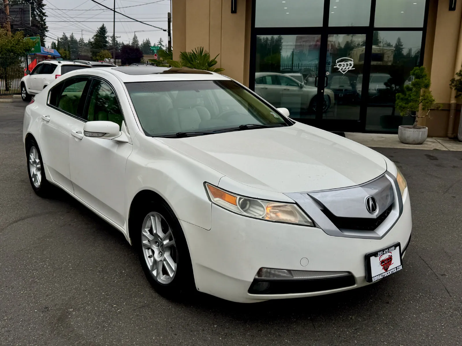 White 2010 Acura TL 3.5 for sale in Lakewood, WA