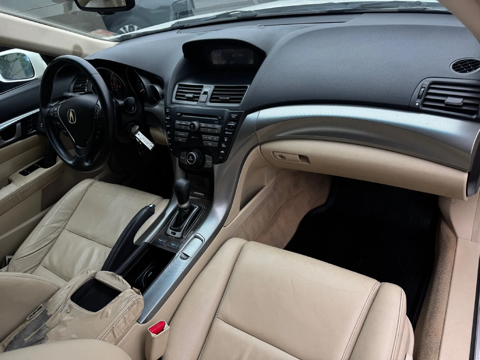 Acura TL photo 21