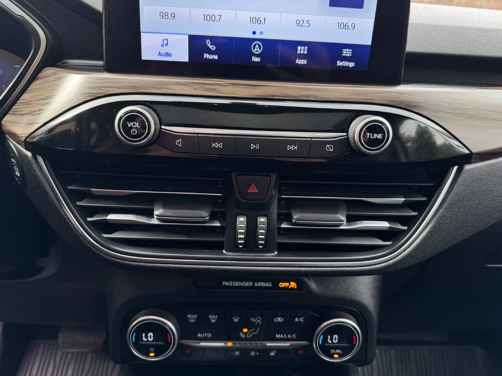 Ford Escape photo 24