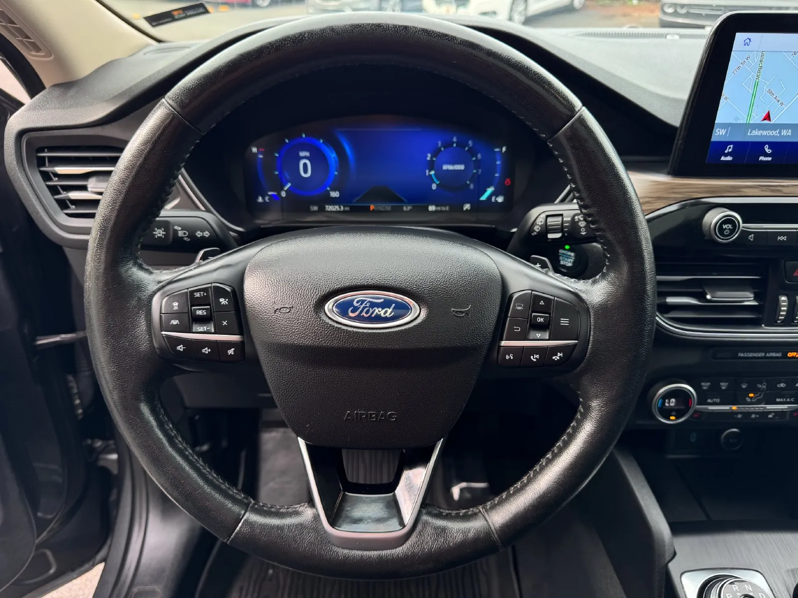 Ford Escape photo 29