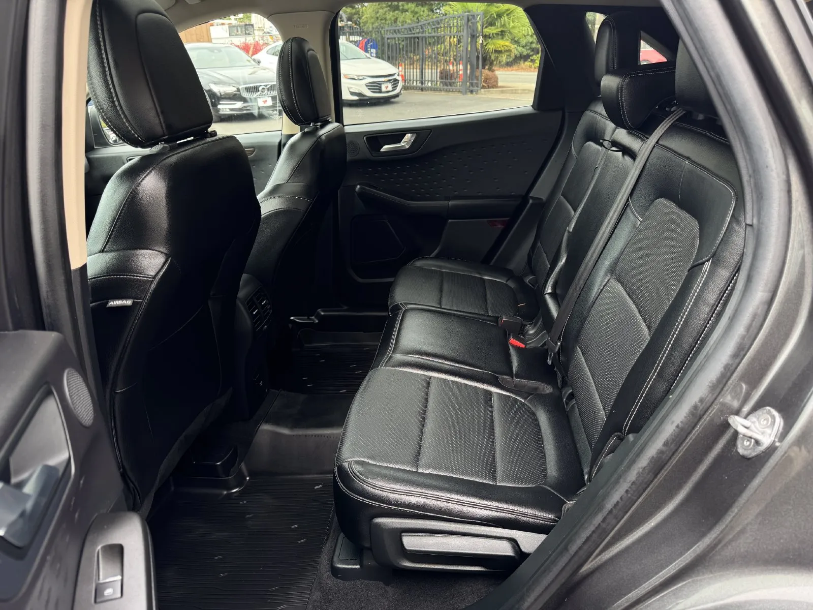 Ford Escape photo 15