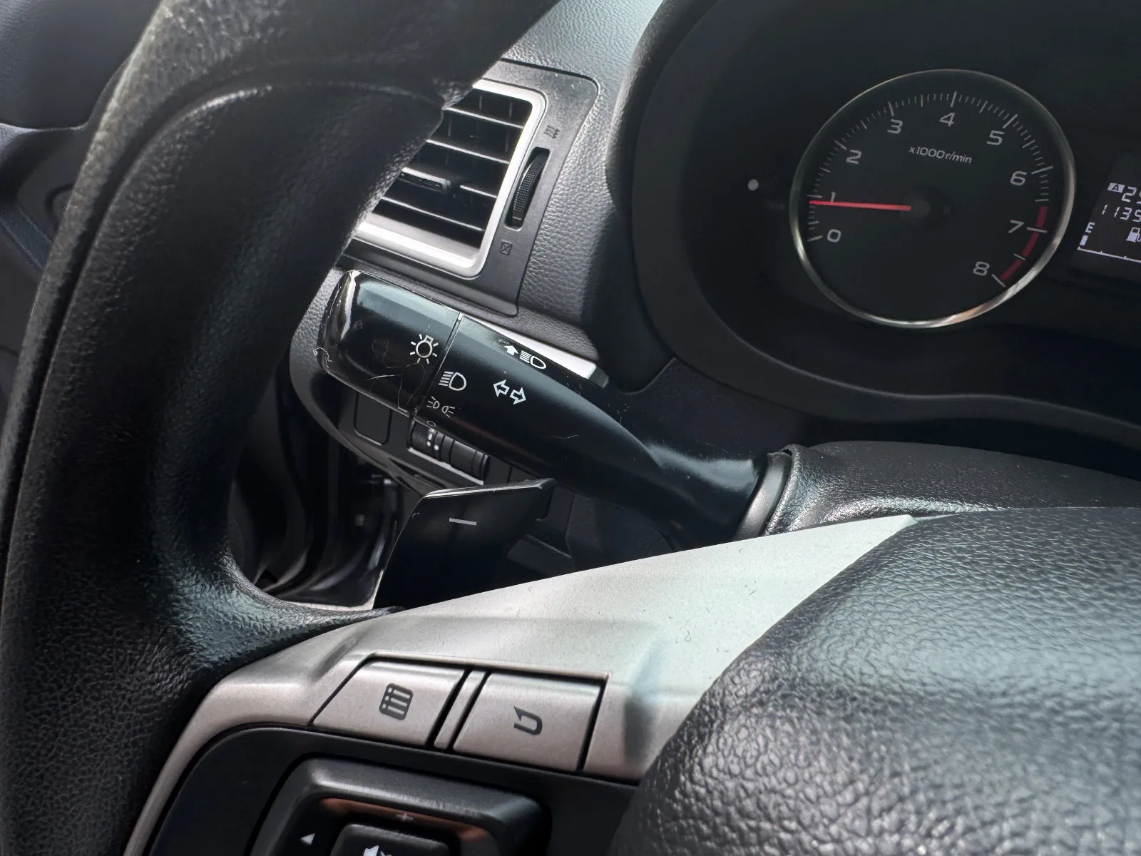 Subaru Impreza photo 32