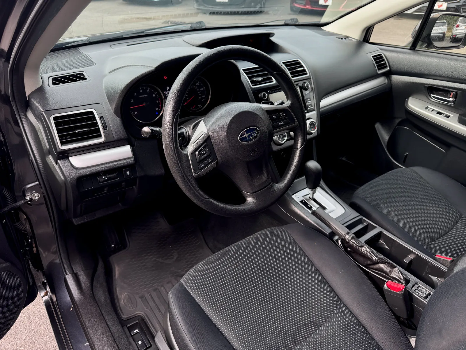 Subaru Impreza photo 10