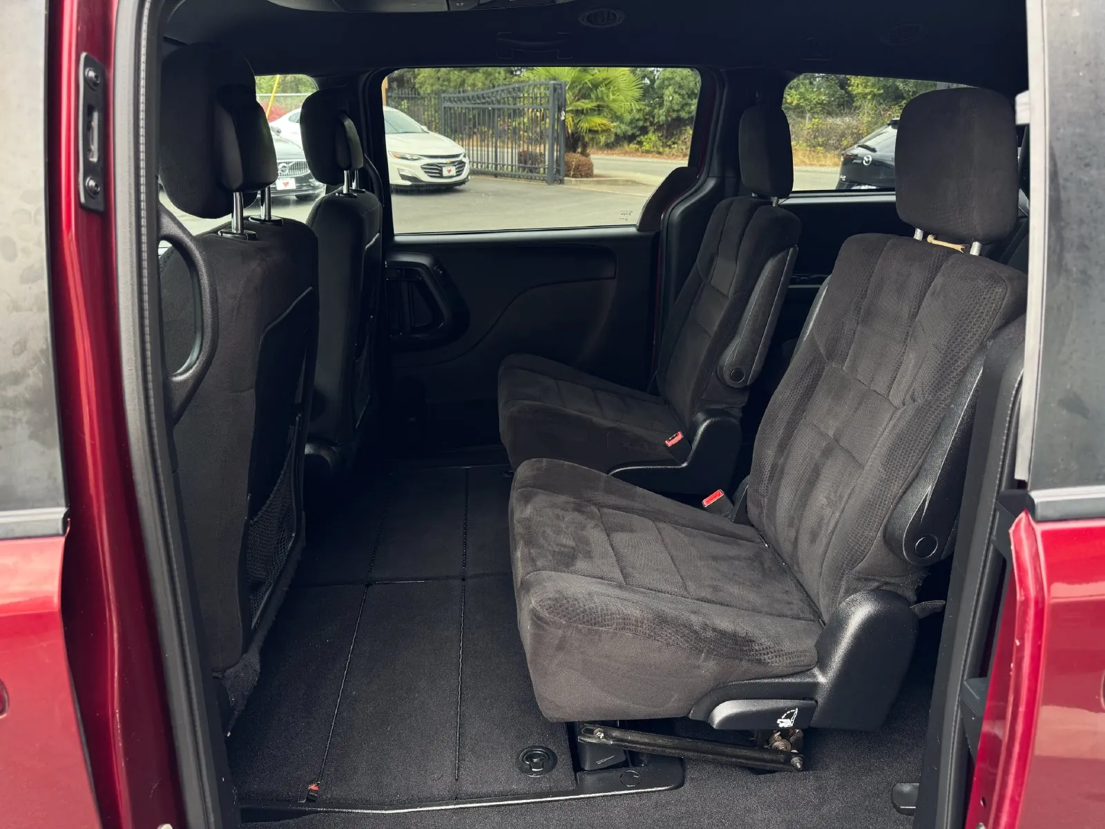 Dodge Grand Caravan photo 14