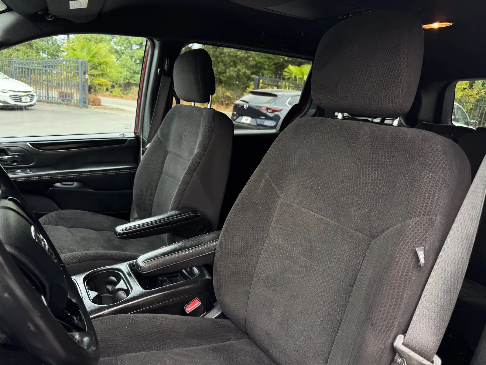 Dodge Grand Caravan photo 11