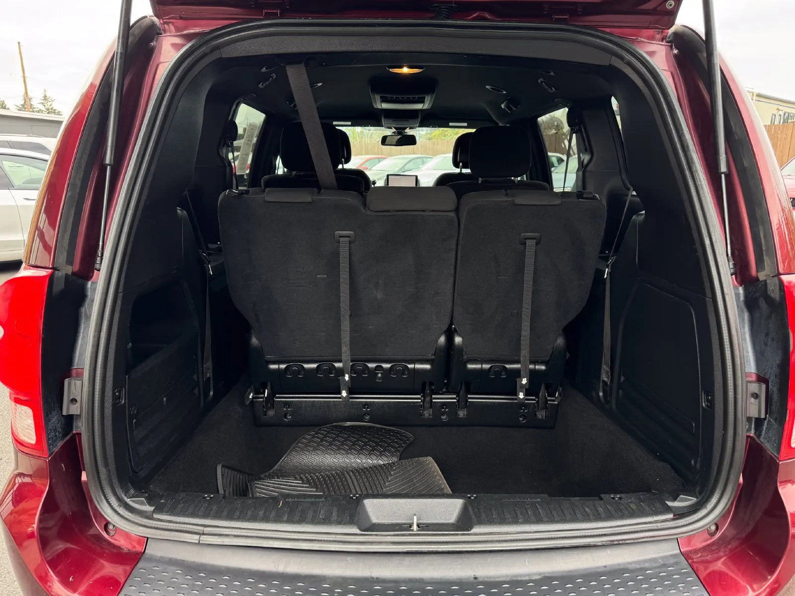 Dodge Grand Caravan photo 19