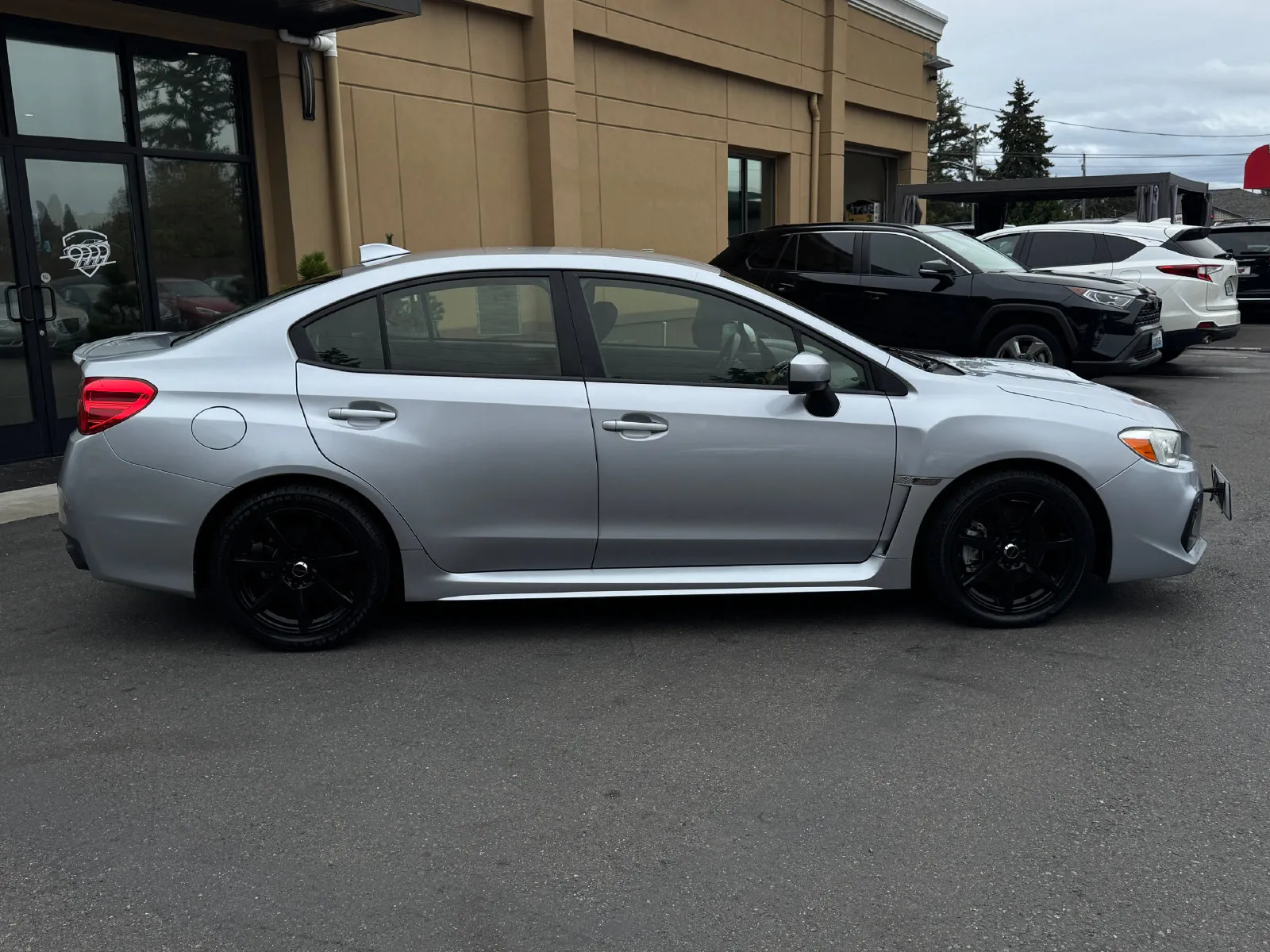 Subaru WRX photo 8