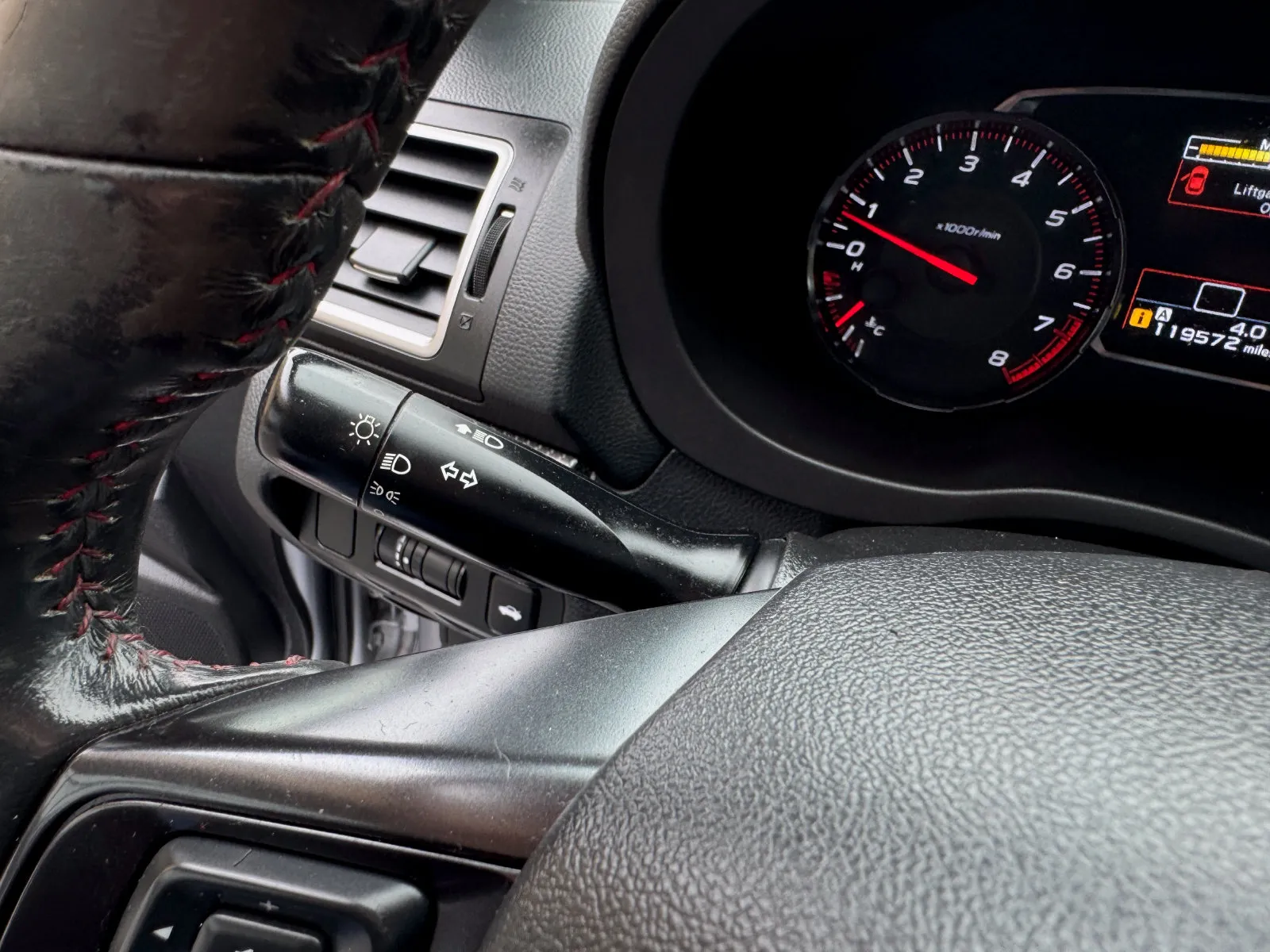 Subaru WRX photo 33