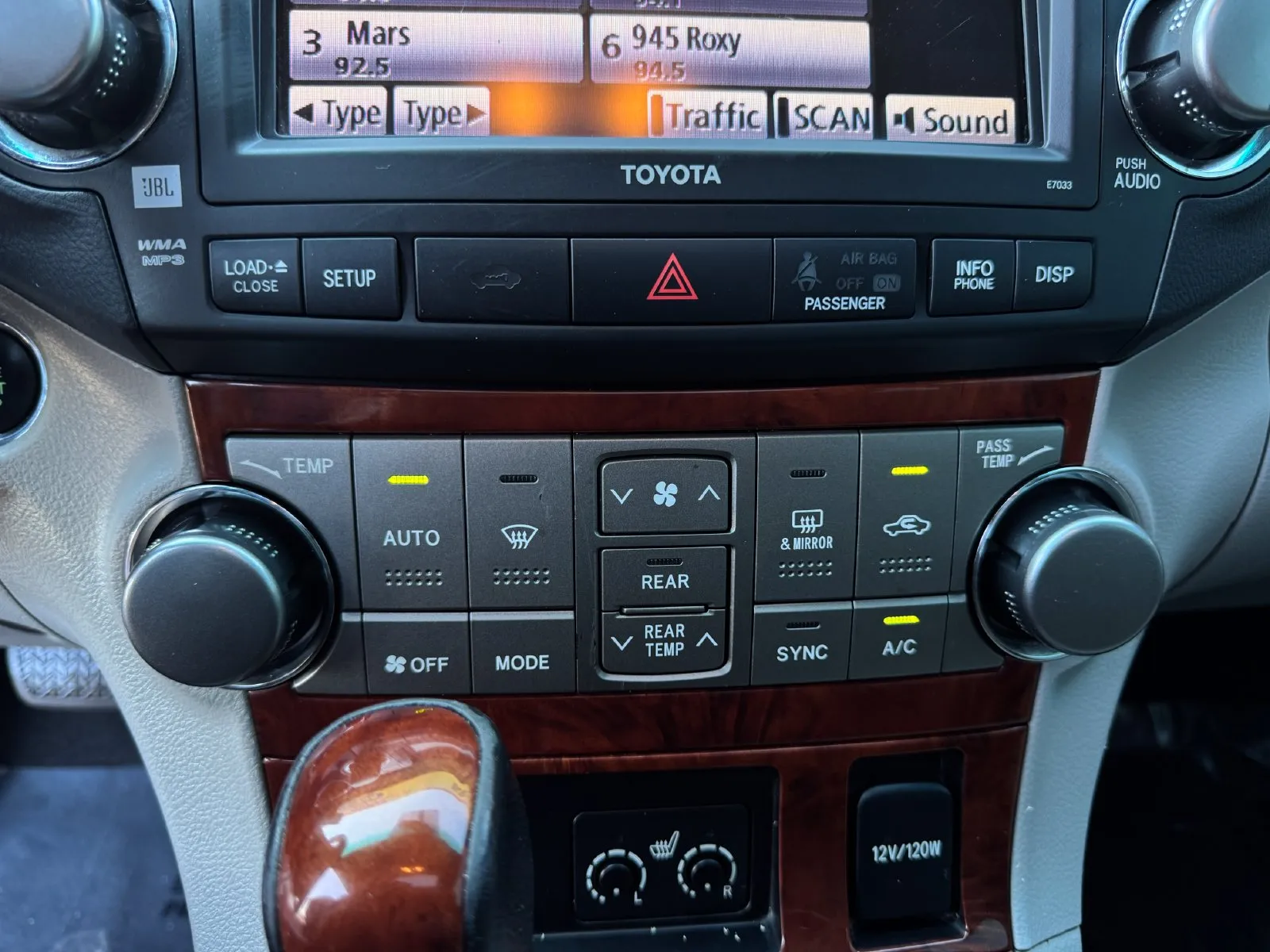 Toyota Highlander photo 25