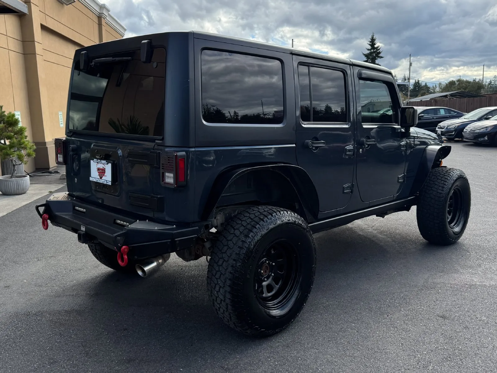 Jeep Wrangler photo 7