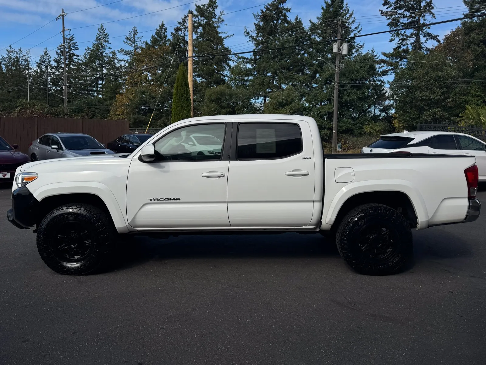 Toyota Tacoma photo 4