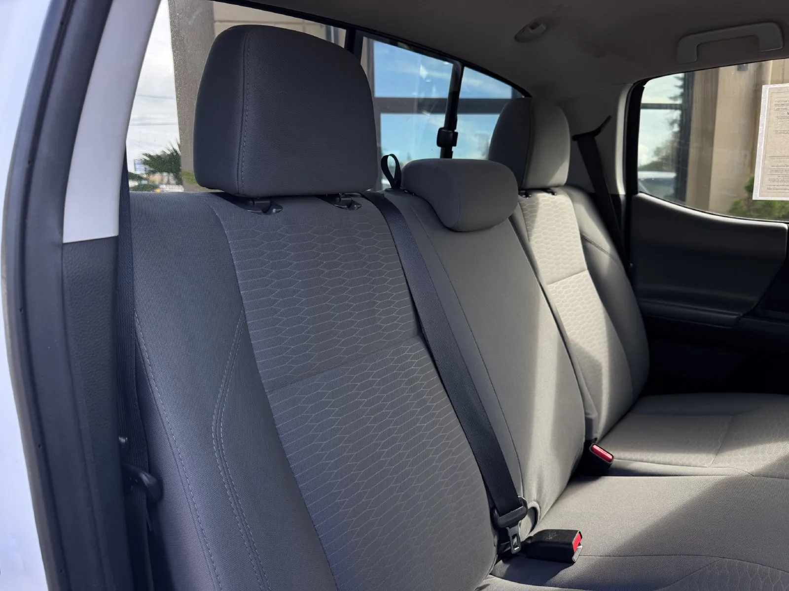 Toyota Tacoma photo 20