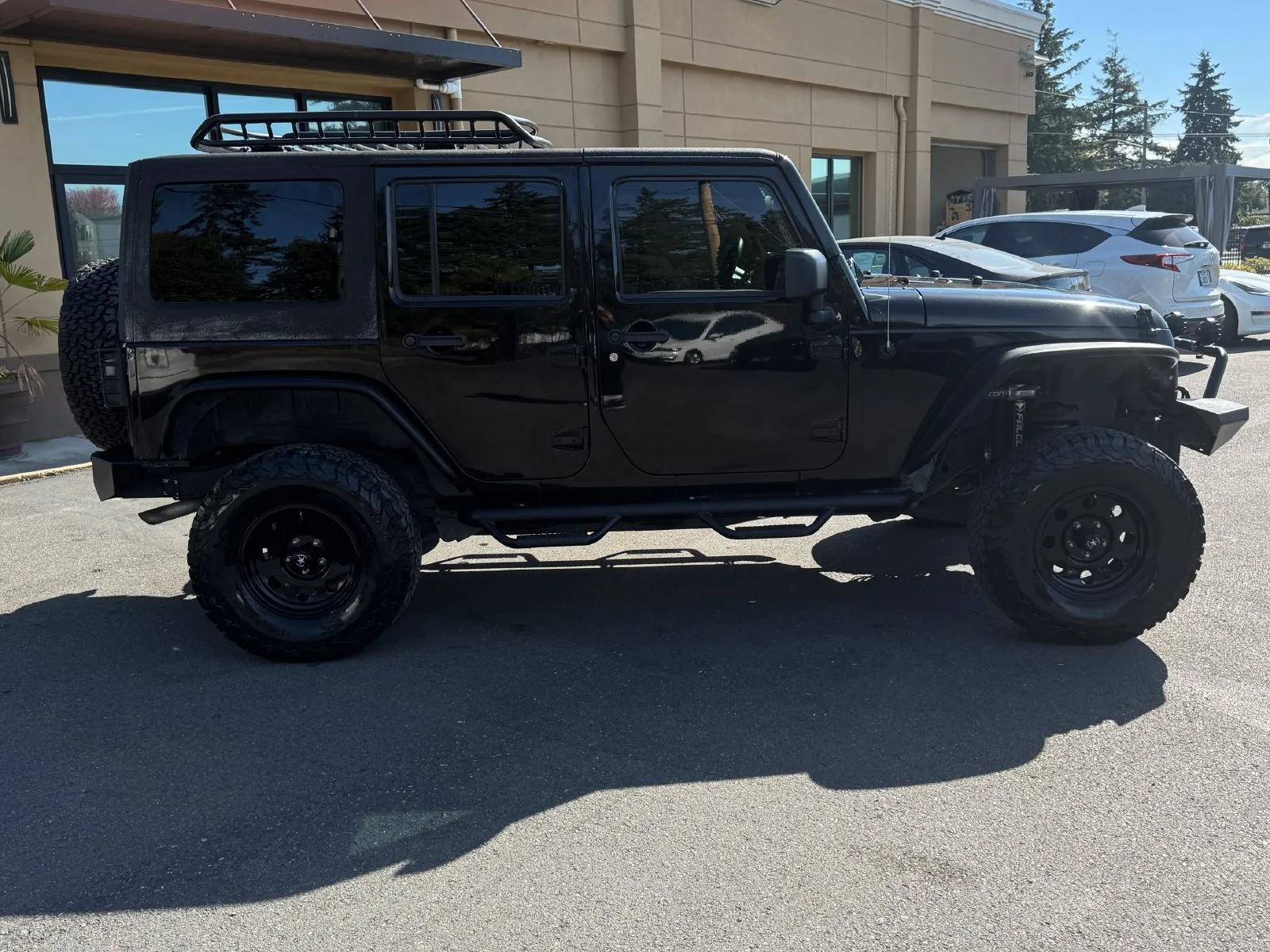 Jeep Wrangler photo 7