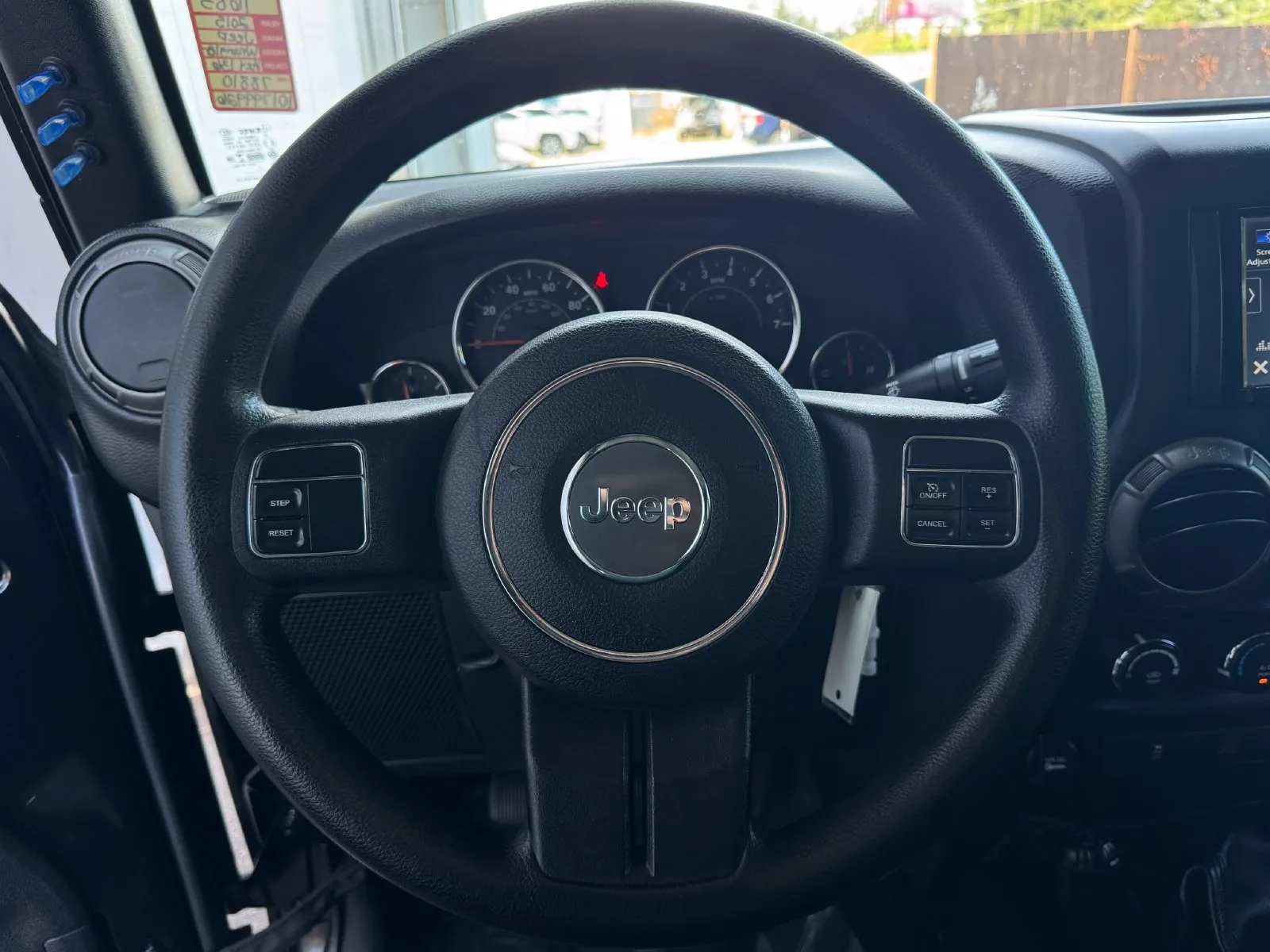 Jeep Wrangler photo 26