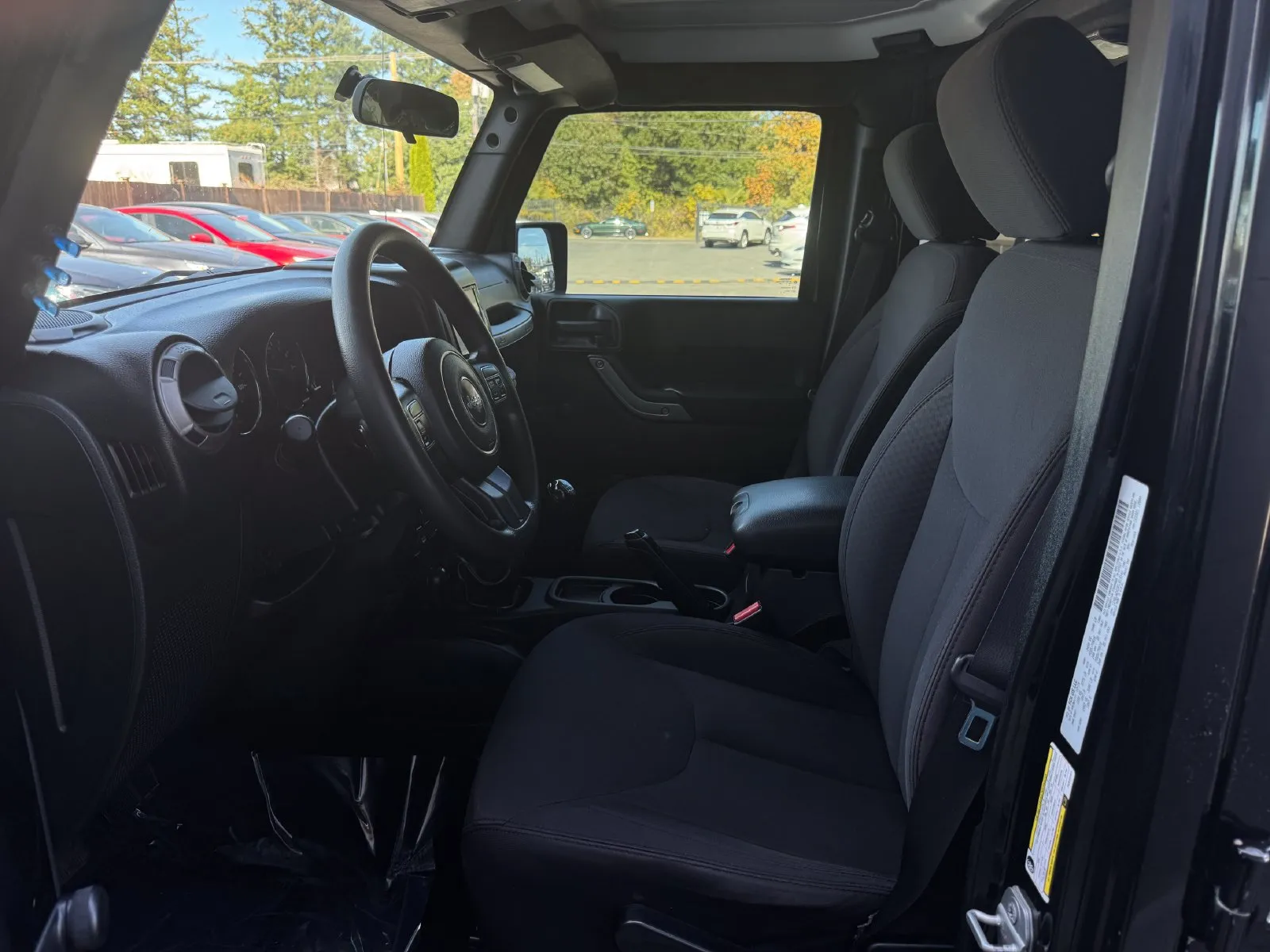 Jeep Wrangler photo 8