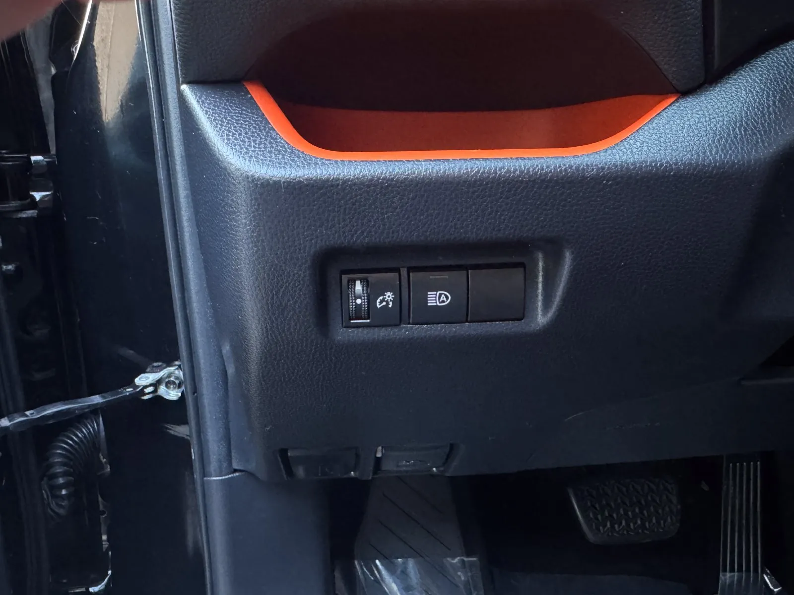 Toyota RAV4 photo 12