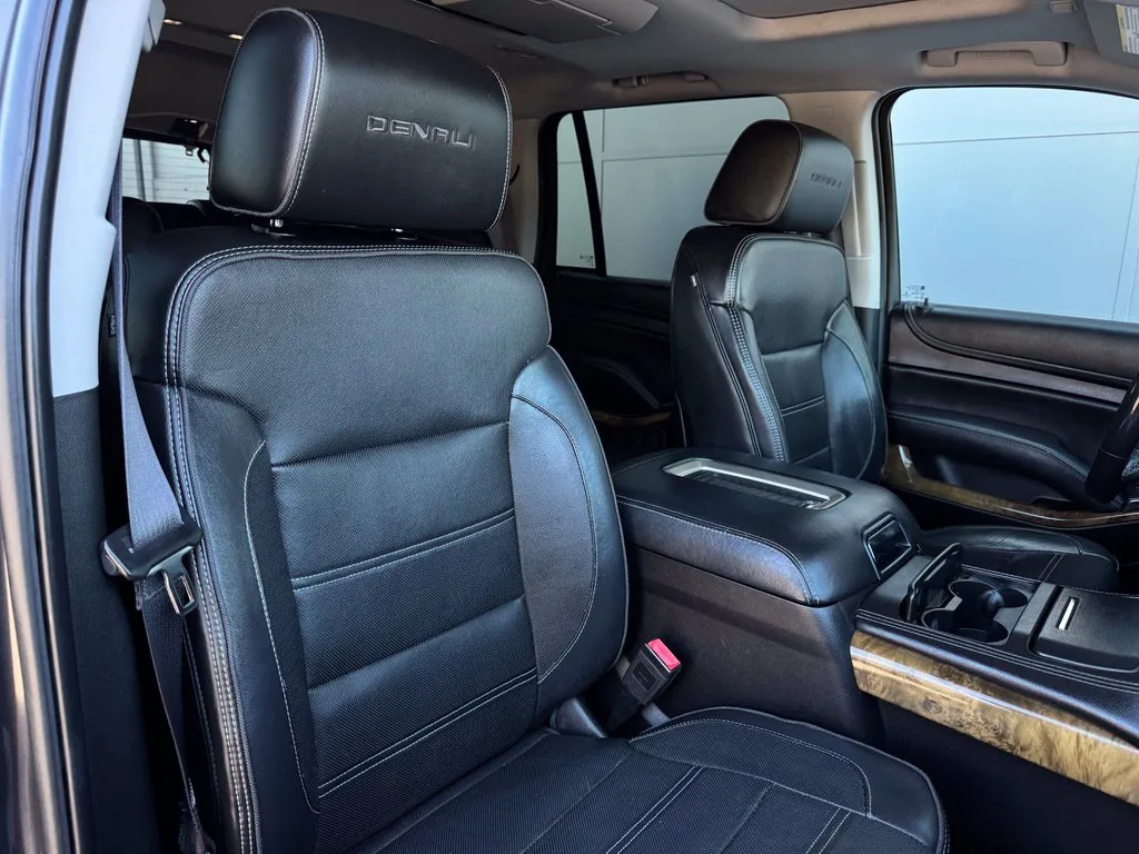 GMC Yukon photo 27