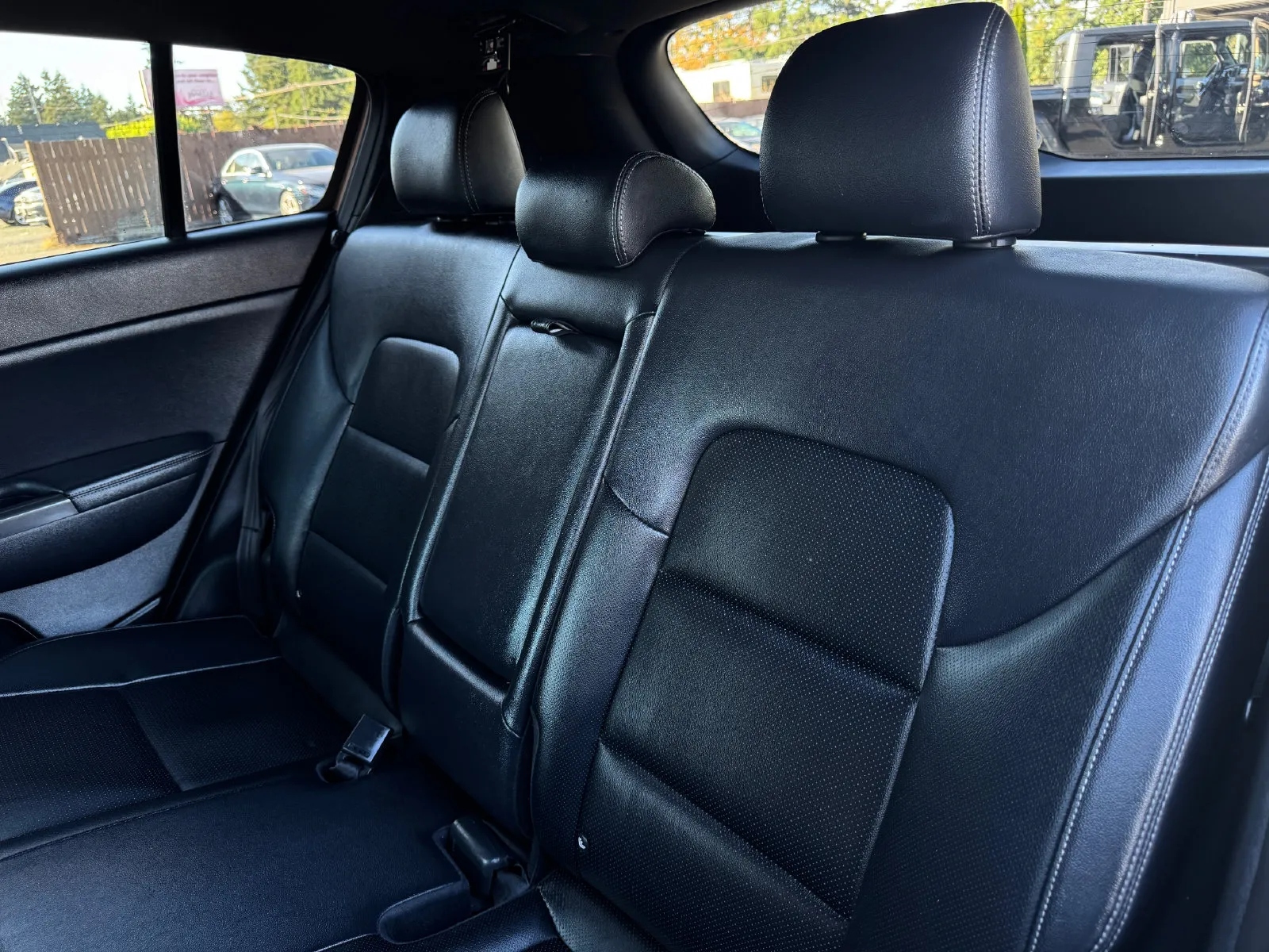 Kia Sportage photo 16