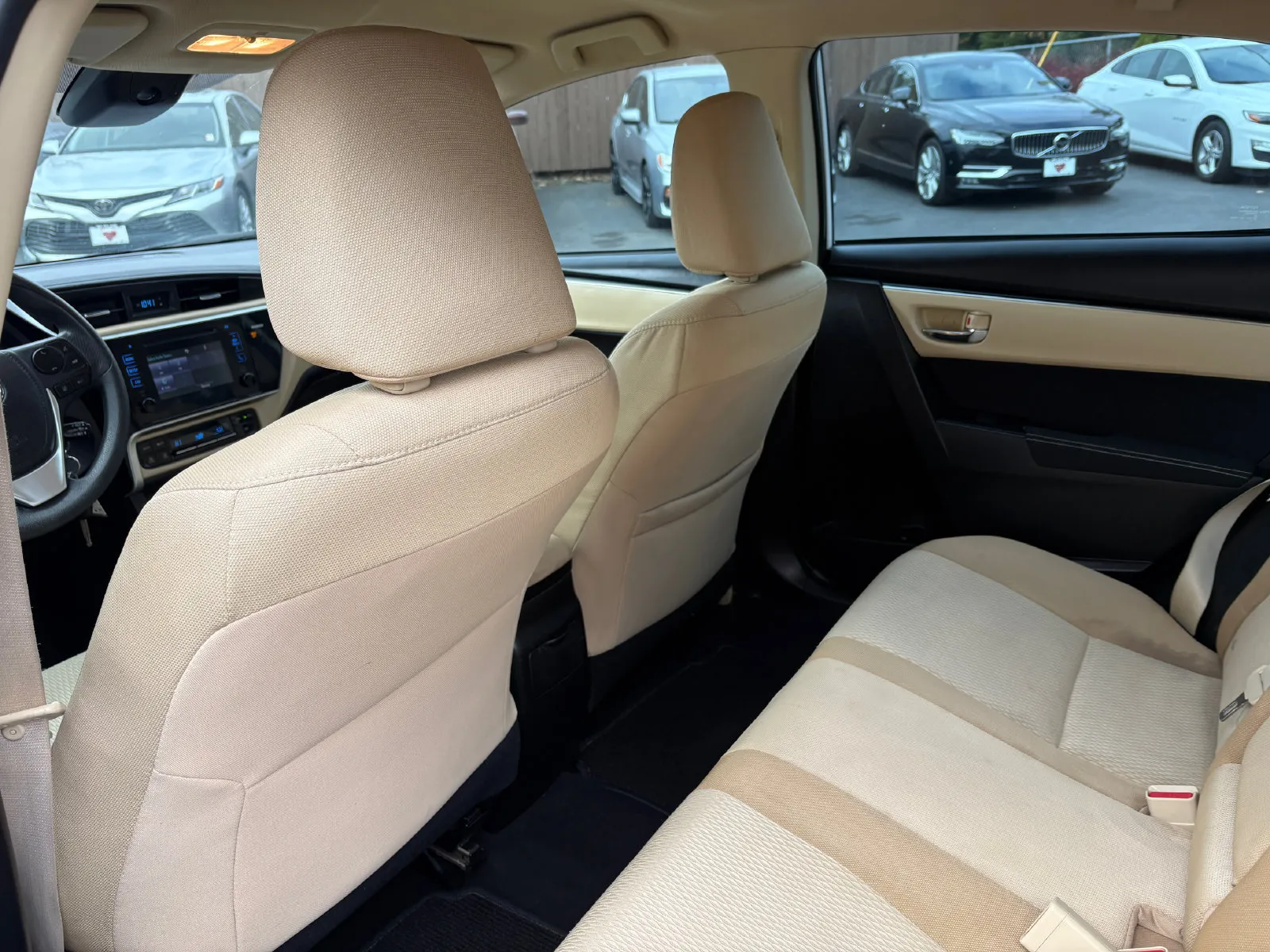 Toyota Corolla photo 17