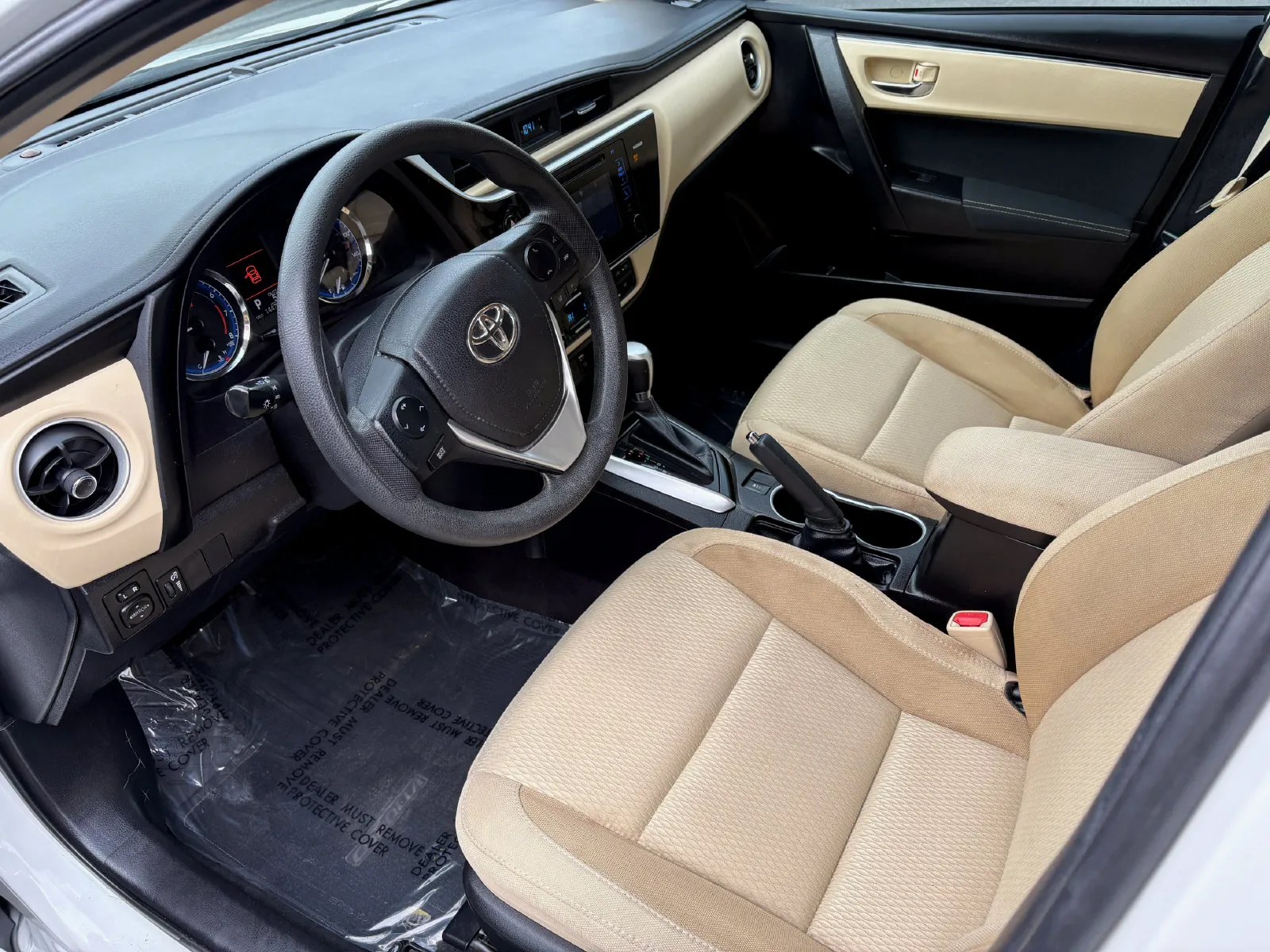 Toyota Corolla photo 10