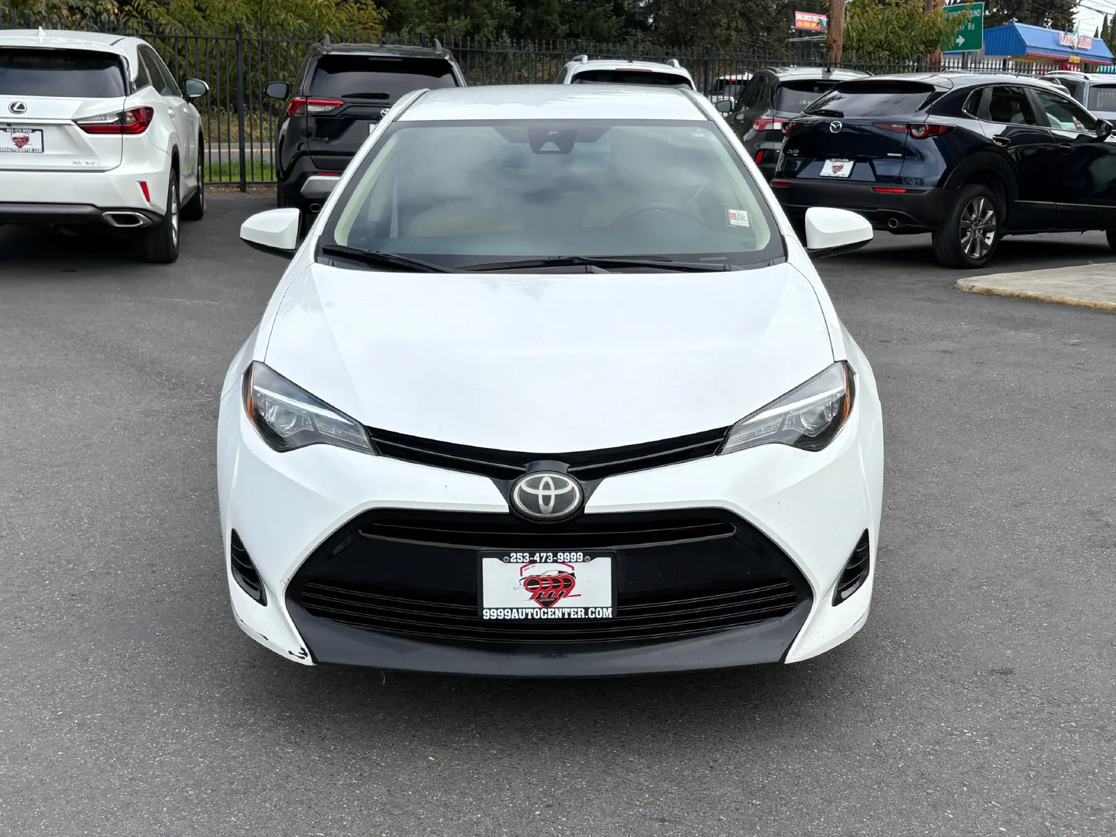 Toyota Corolla photo 2