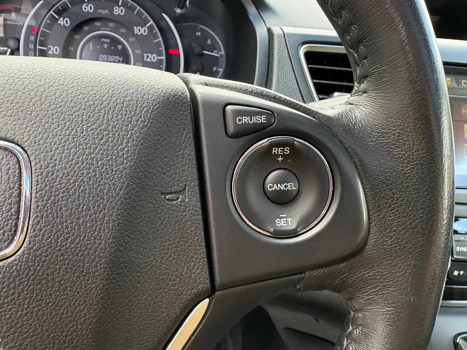 Honda CR-V photo 33