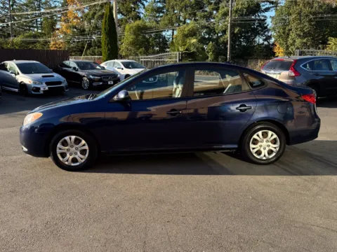 More photos of 2010 Hyundai Elantra GLS at 9999 Auto Center, WA
